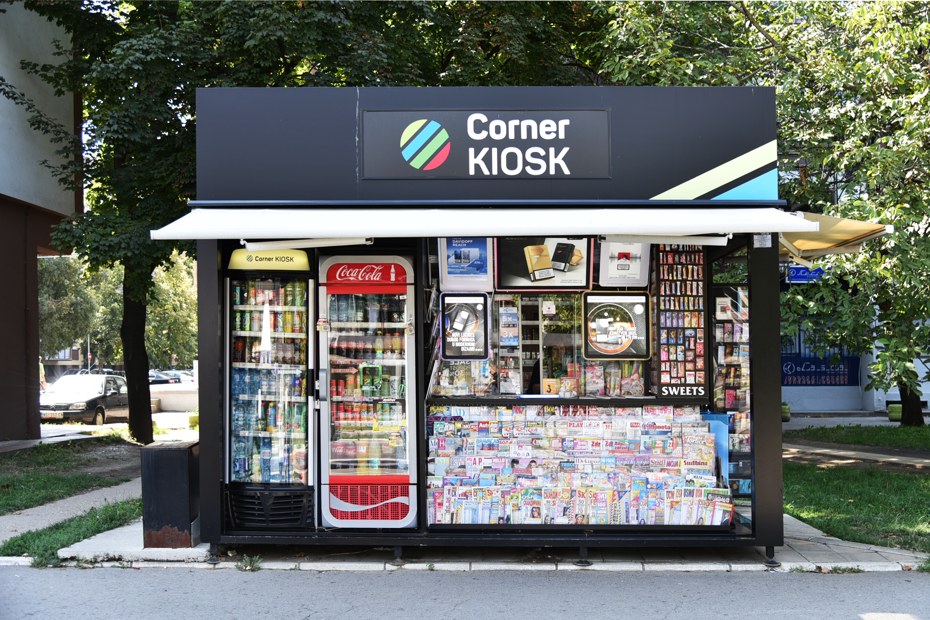 Corner Kiosk- Evropa 5 - DSC 3717
